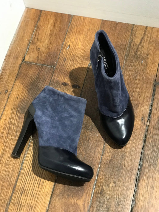 Boots Fendi bleues T.37