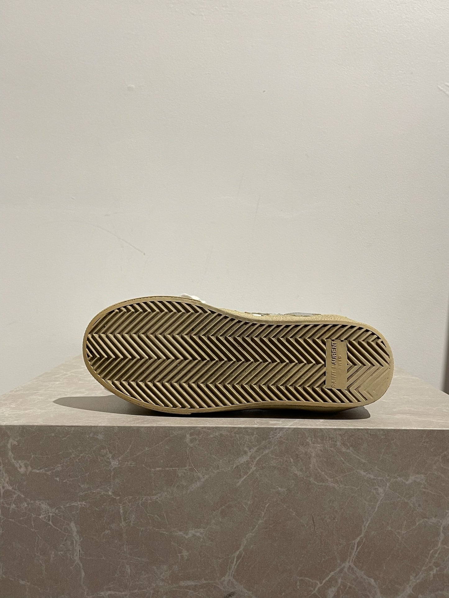 Baskets Saint Laurent étoiles T.34,5