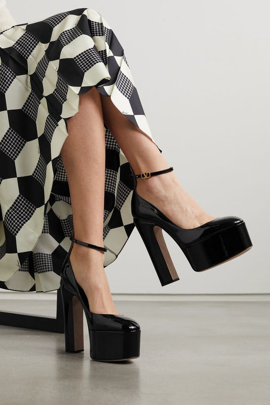 Escarpins Valentino noirs T.38