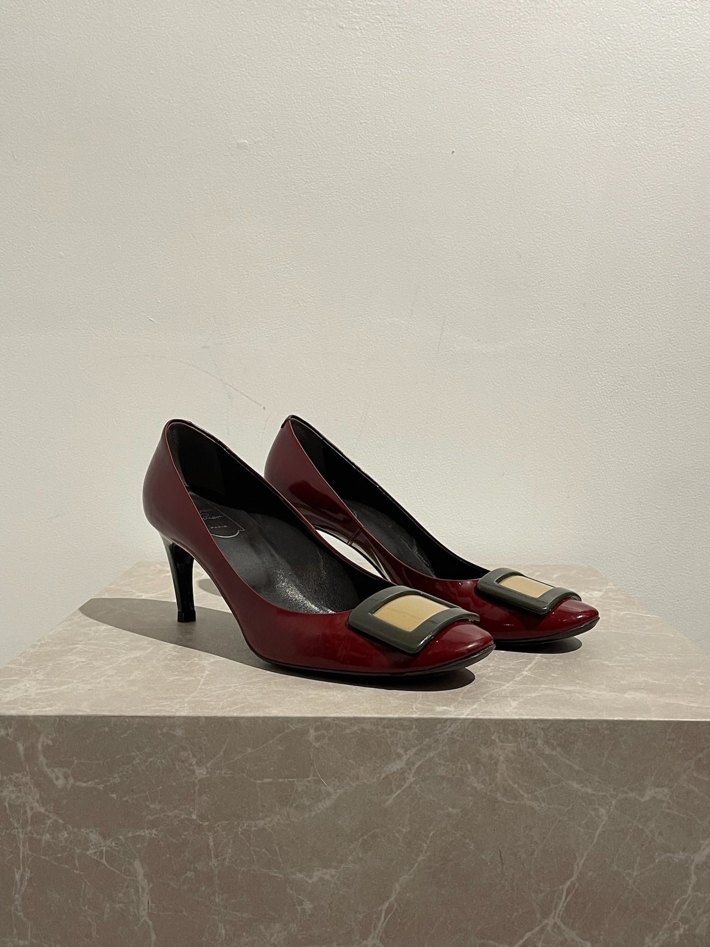 Escarpins Roger Vivier T.39,5