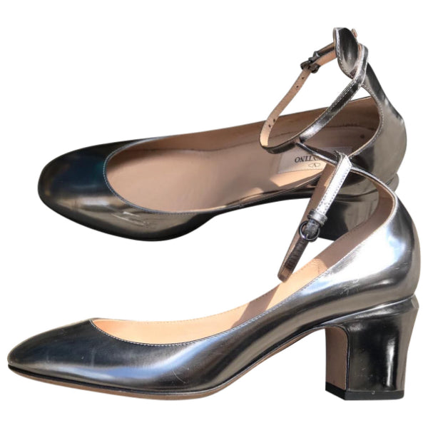 Escarpins Valentino argents T.38