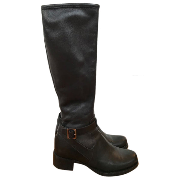 Bottes Prada noires T.37