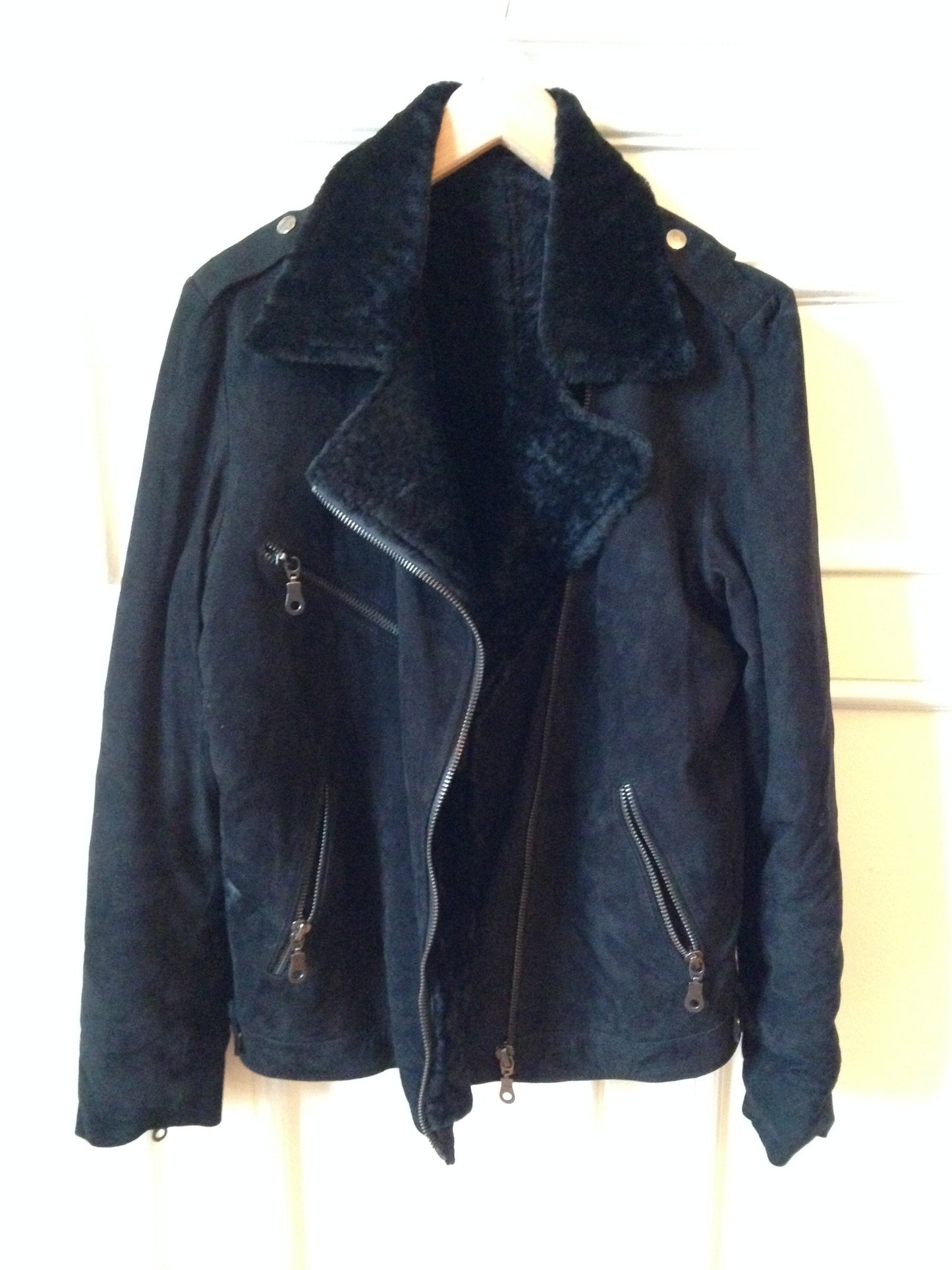 Veste Peau Lainée Noire T.38