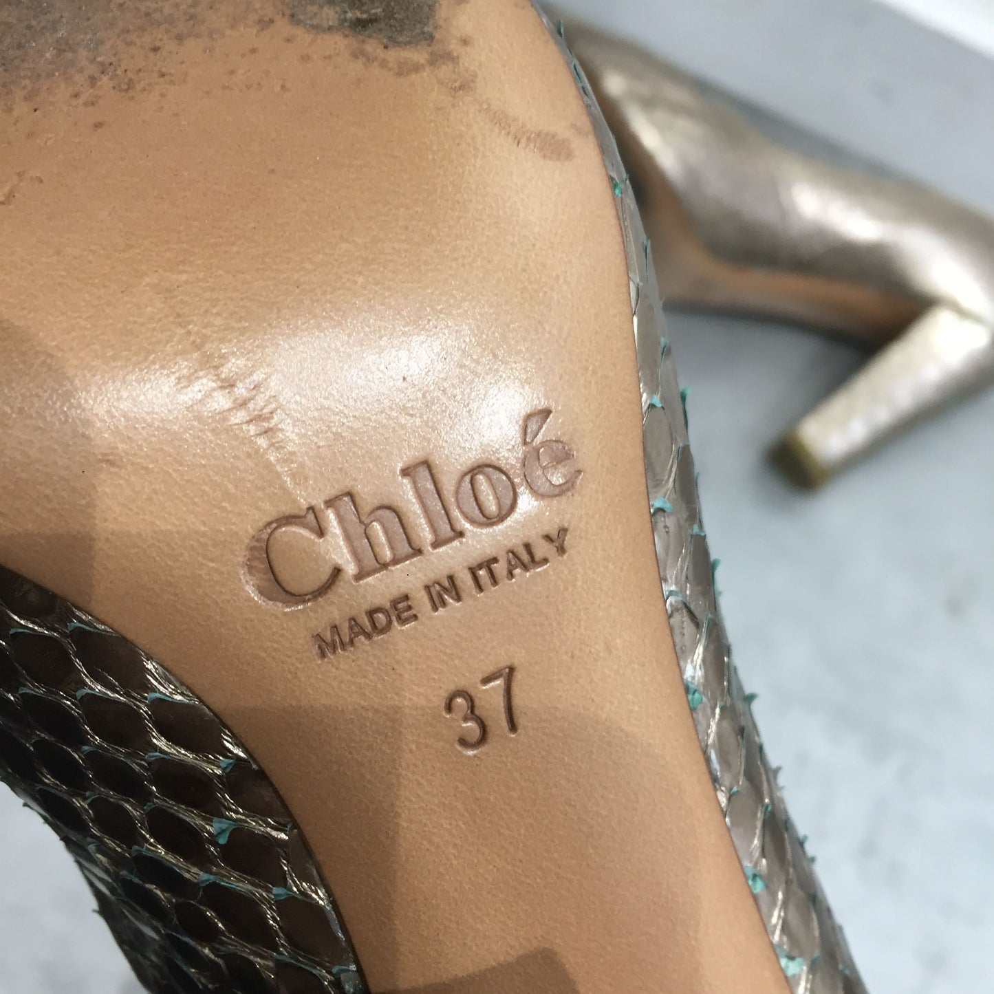 Escarpins Chloé dorés T.37