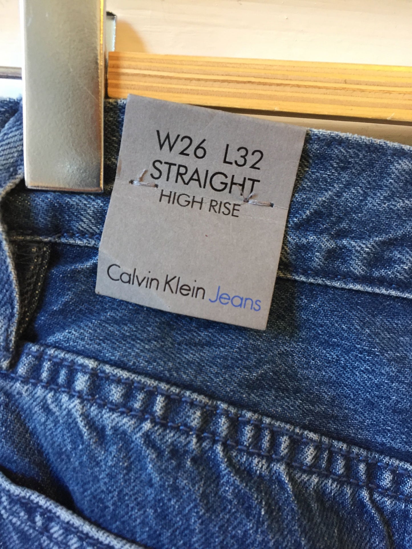 Jeans Calvin Klein T.26 NEUF