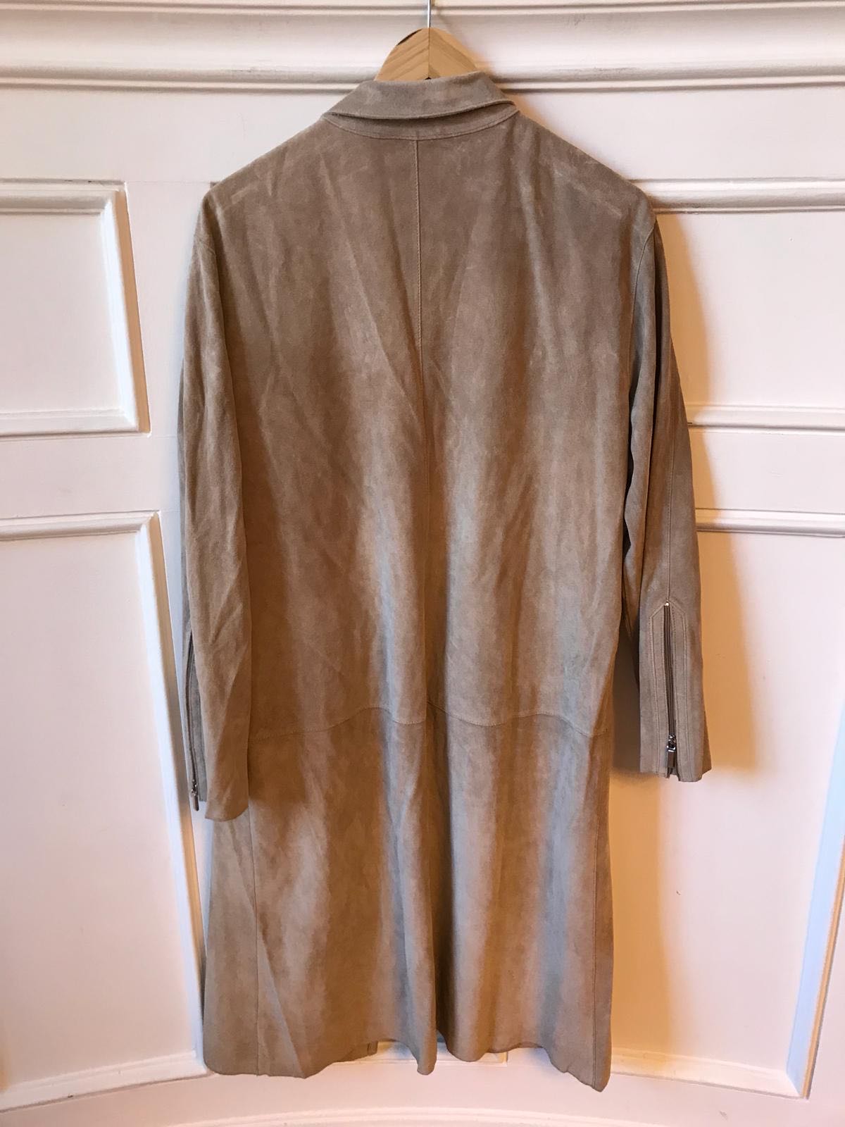 Manteau Armani daim T.36