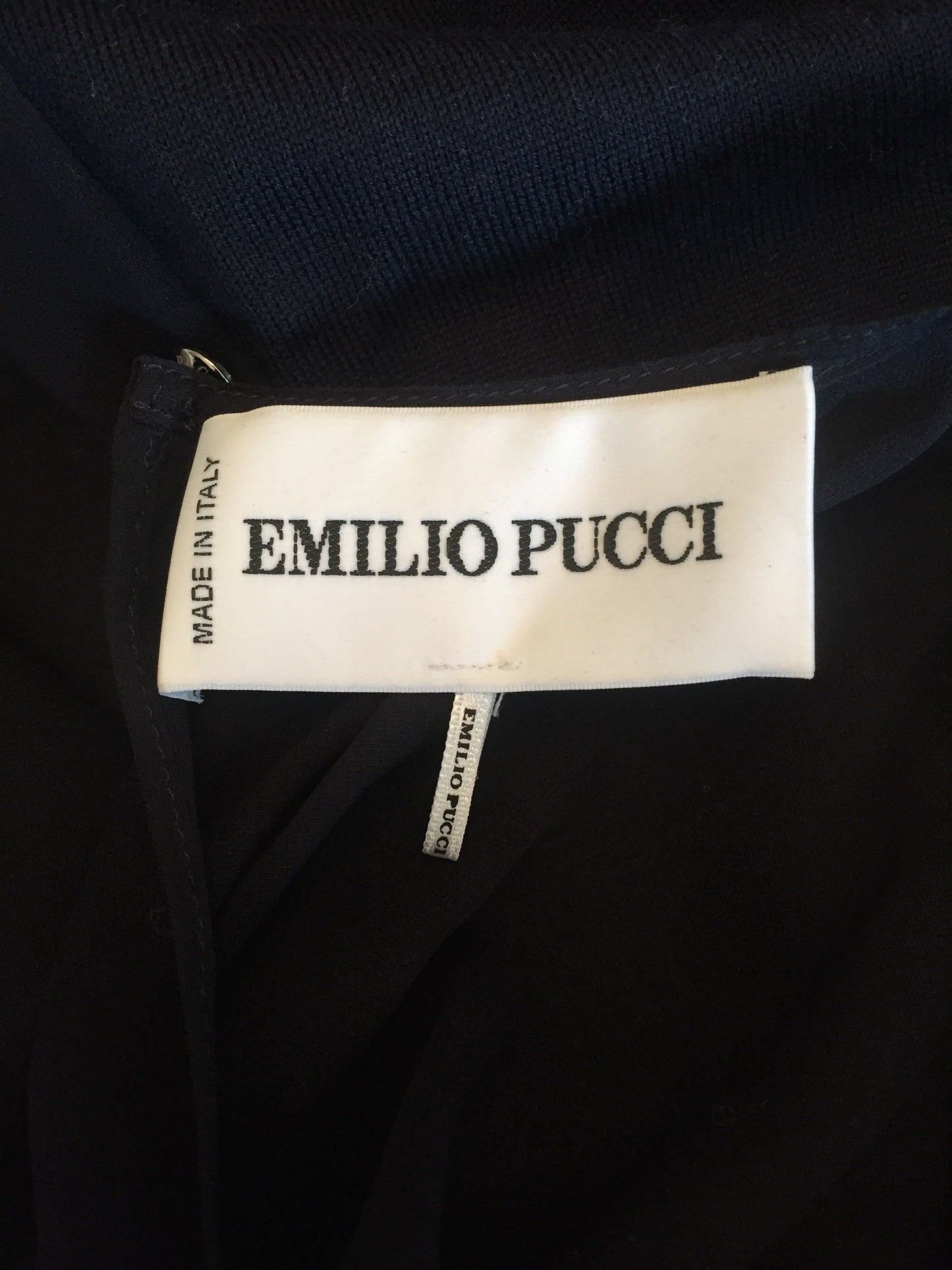 Robe Pucci bleu marine T.S