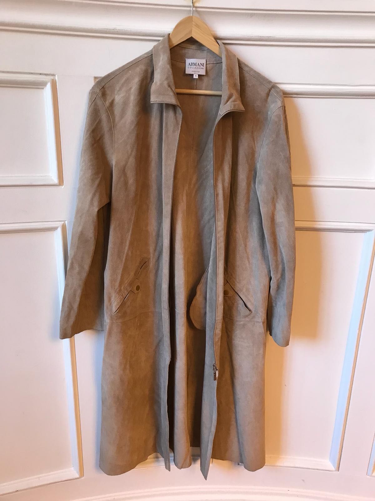 Manteau Armani daim T.36