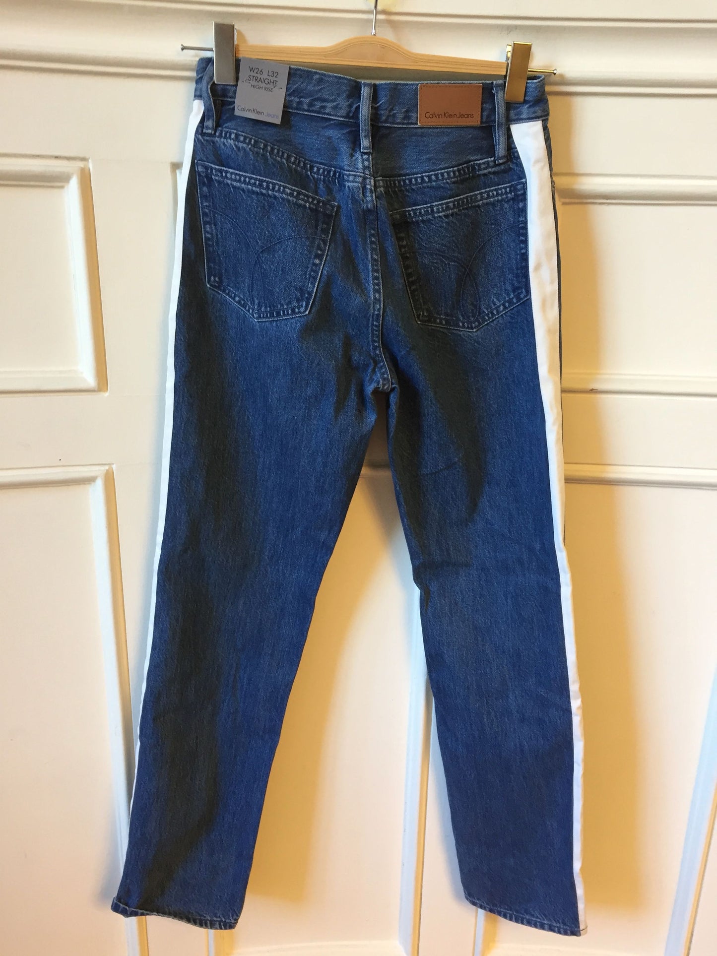 Jeans Calvin Klein T.26 NEUF