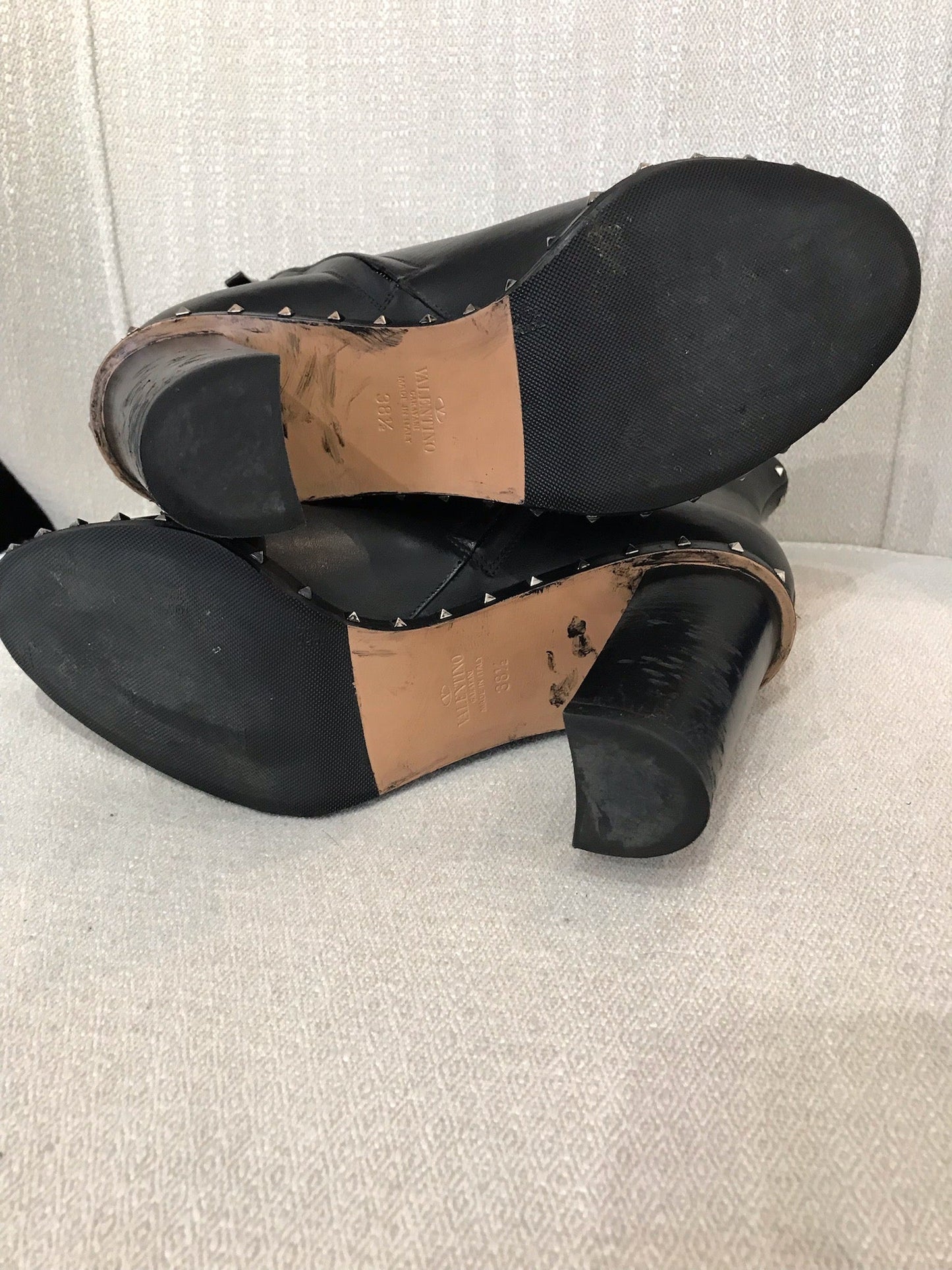 Boots Valentino noires T.38,5