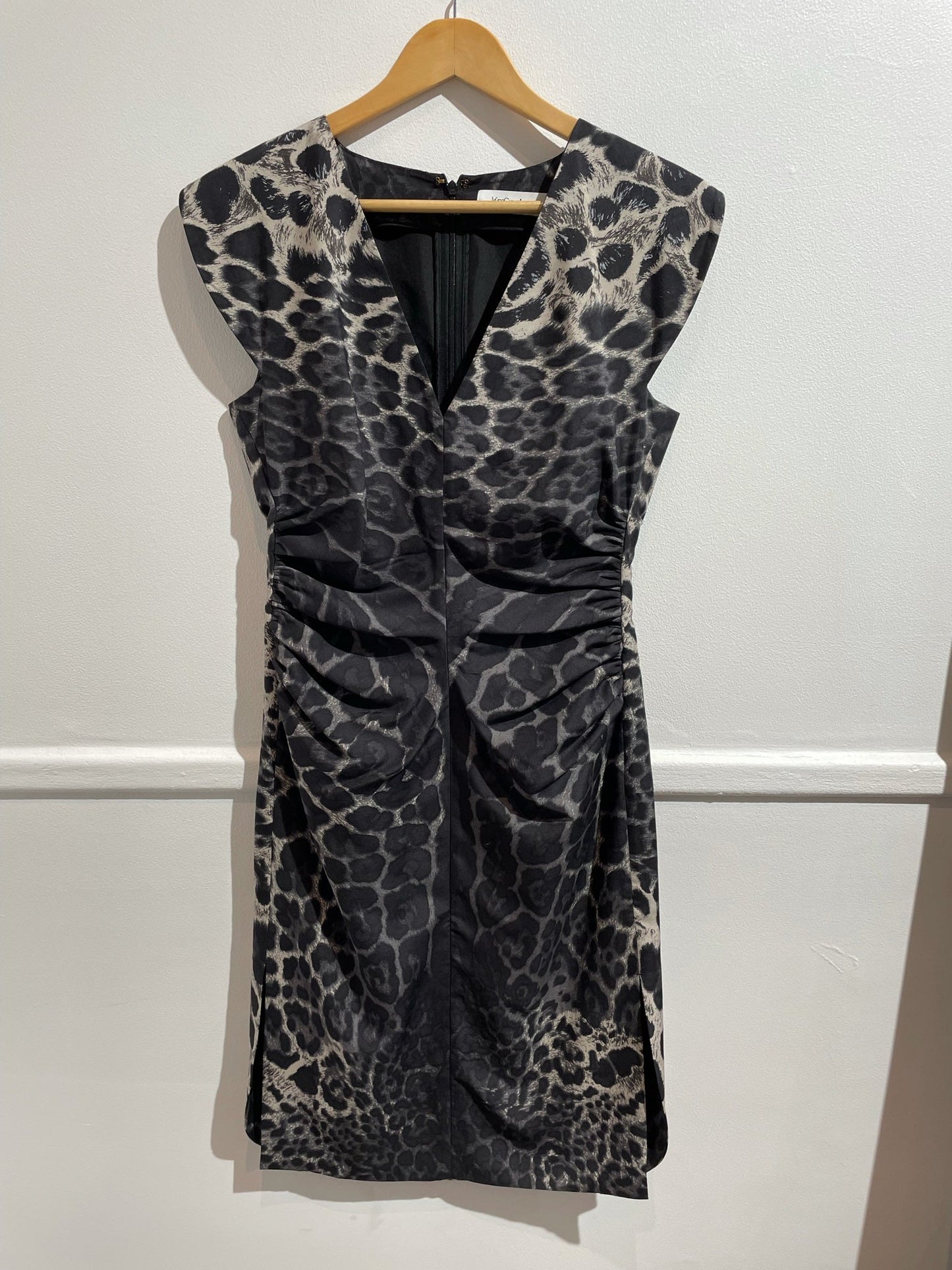 Robe Yves Saint Laurent léopard T.38