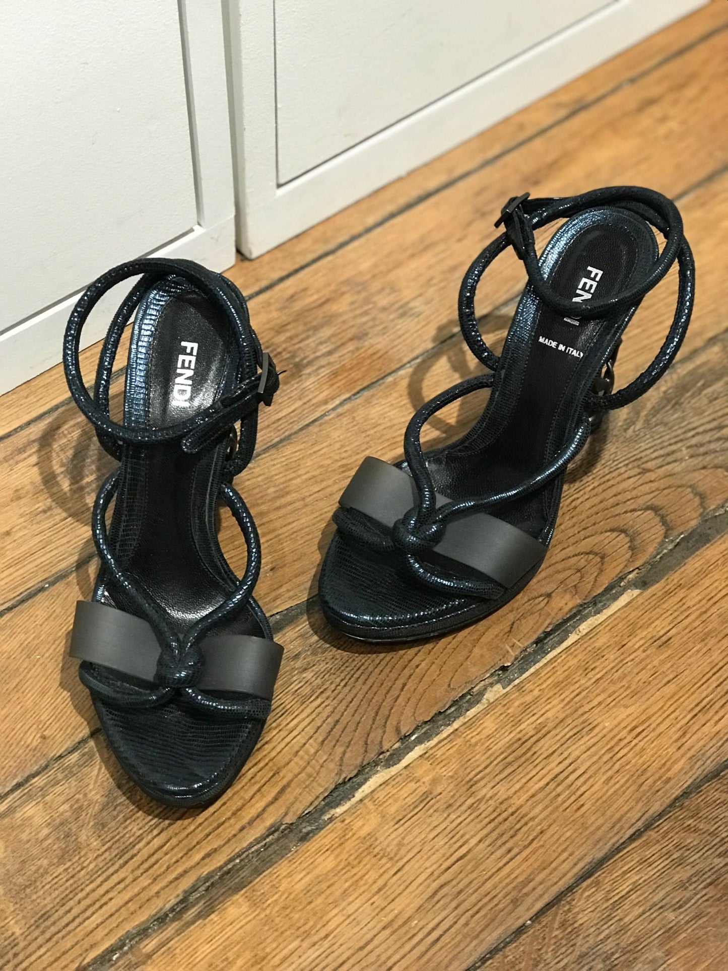 Sandales Fendi bleues T.37,5