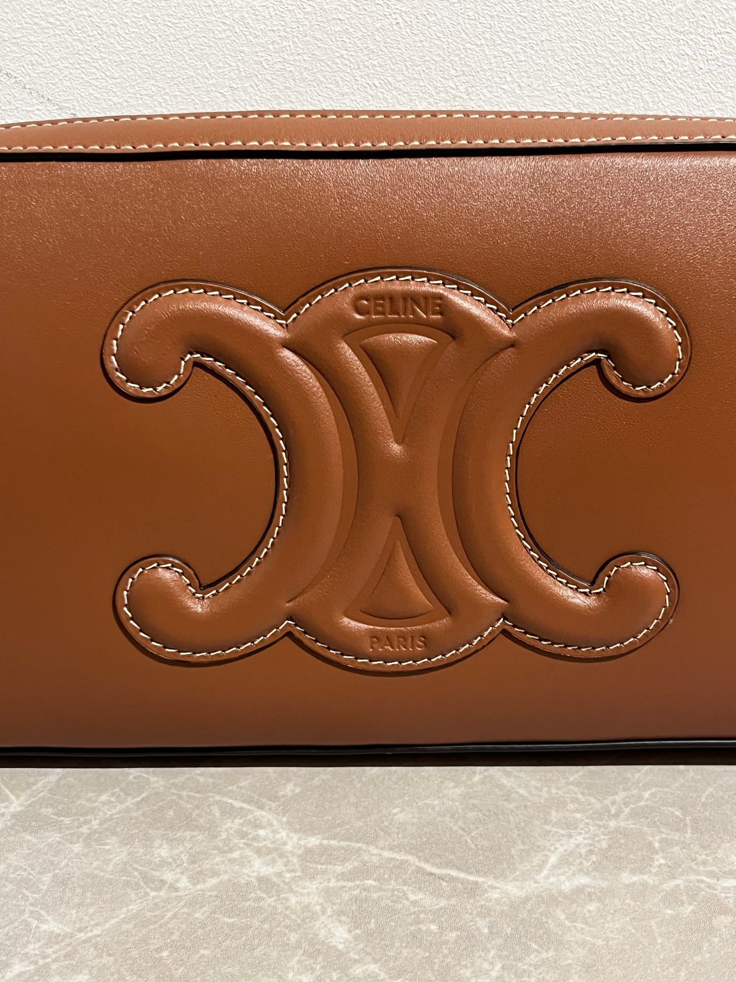 Sac Celine Triomphe camel Neuf