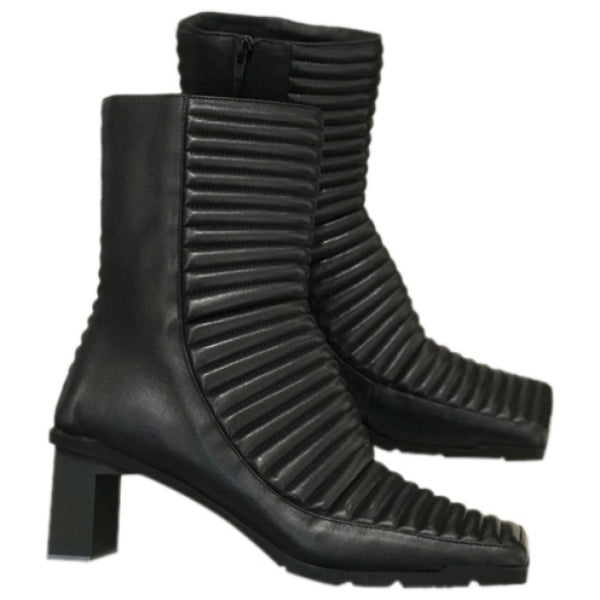 Boots Balenciaga noires T.38