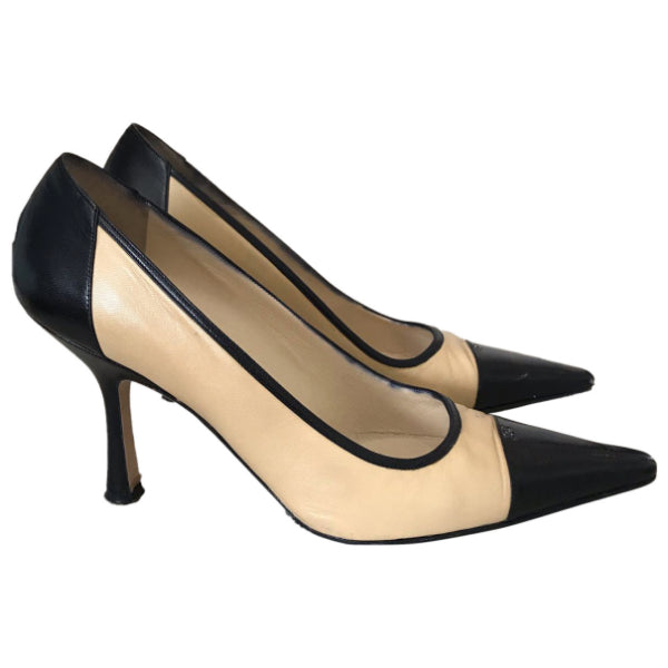 Escarpins Chanel beiges T.36,5