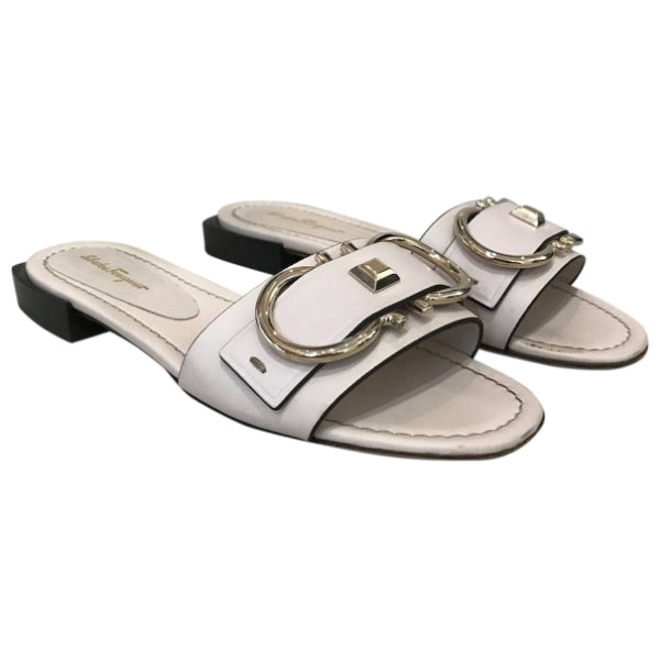 Mules Salvatore Ferragamo T.37,5