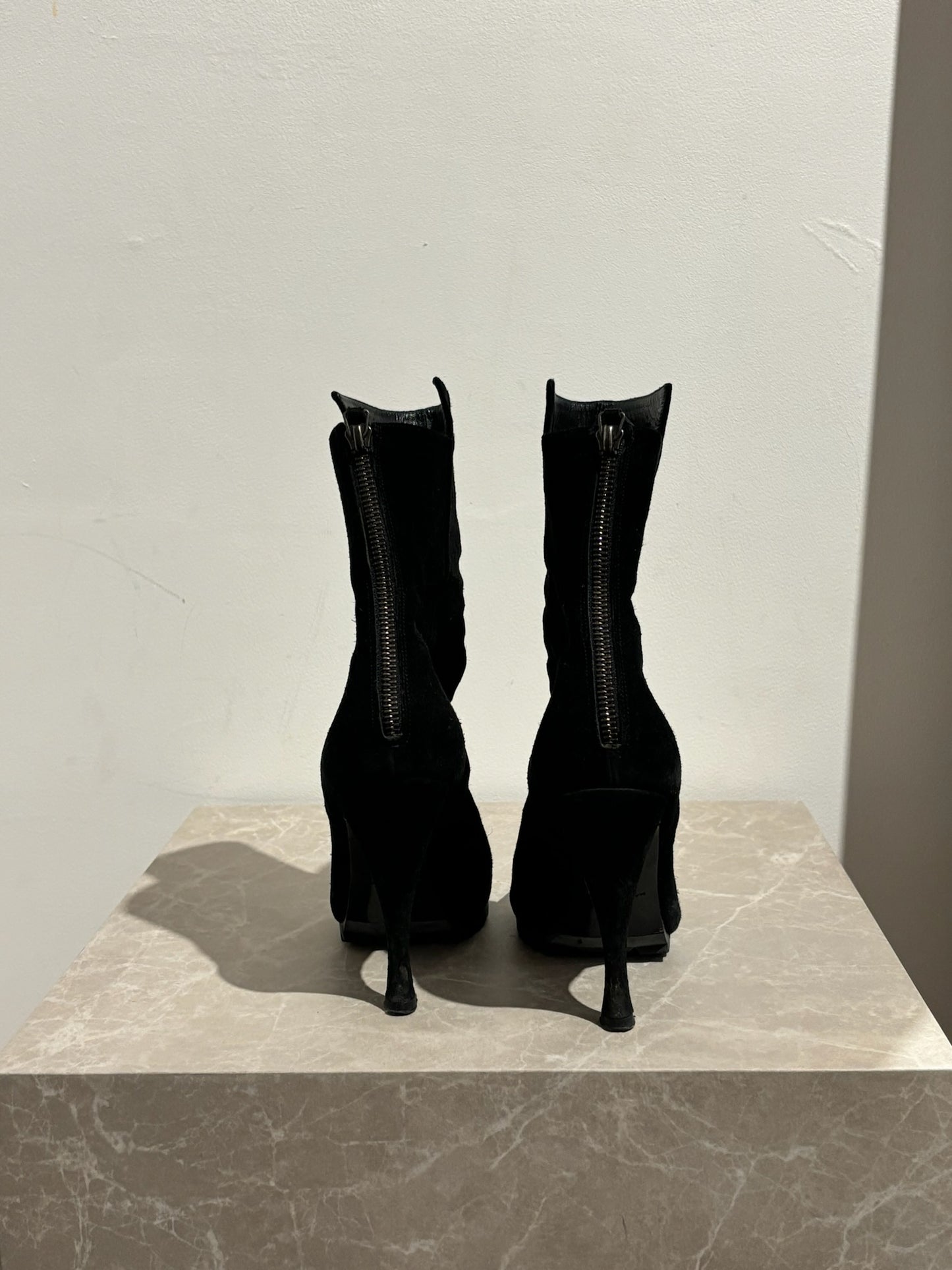 Boots Balenciaga noires T.37,5