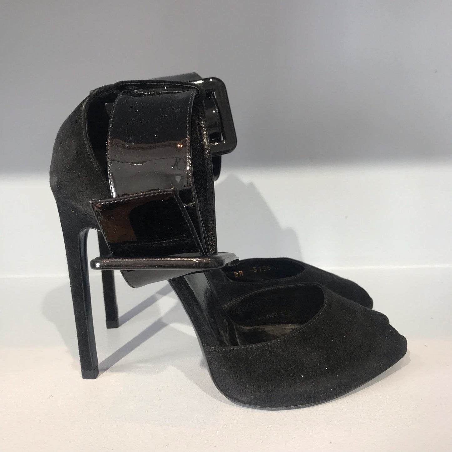 Escarpins Saint Laurent noirs T.38