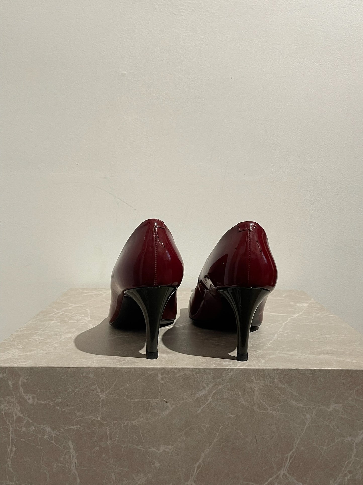 Escarpins Roger Vivier T.39,5