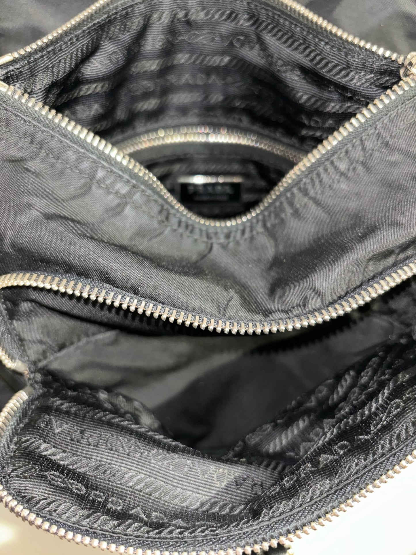 Sac Prada nylon noir