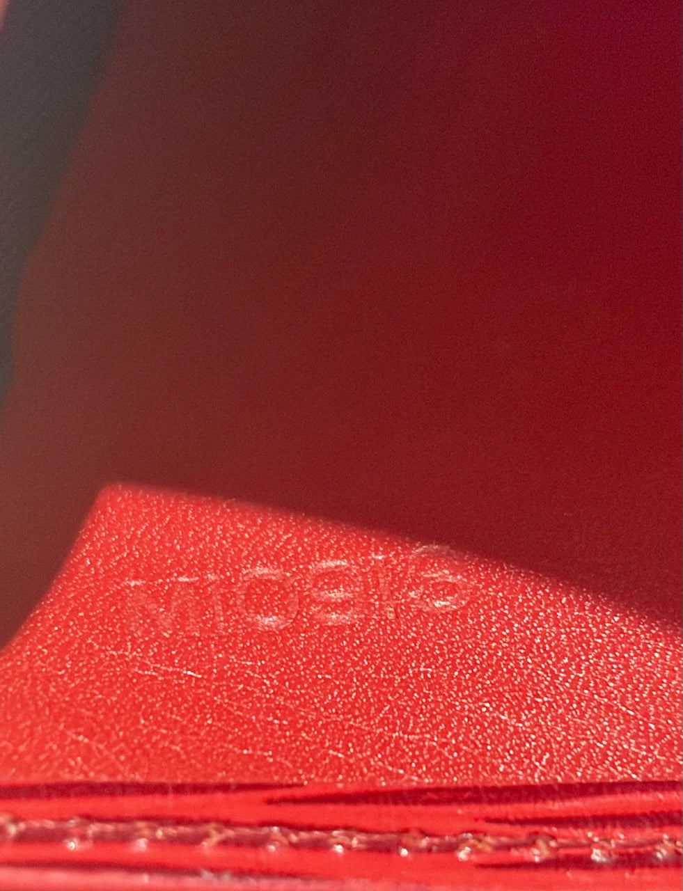 Portefeuille Louis Vuitton rouge