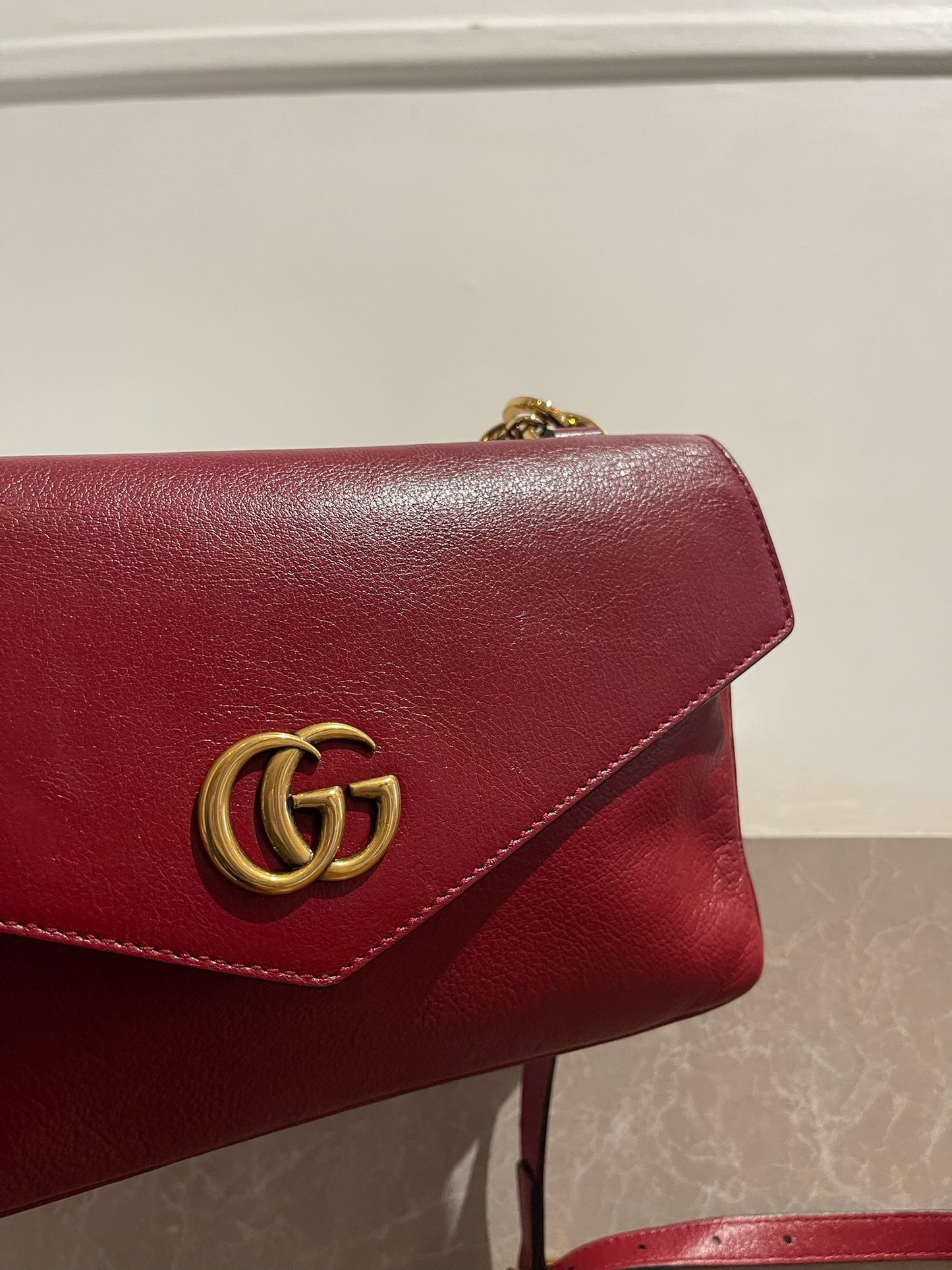 Sac Gucci Thiara rouge et noir