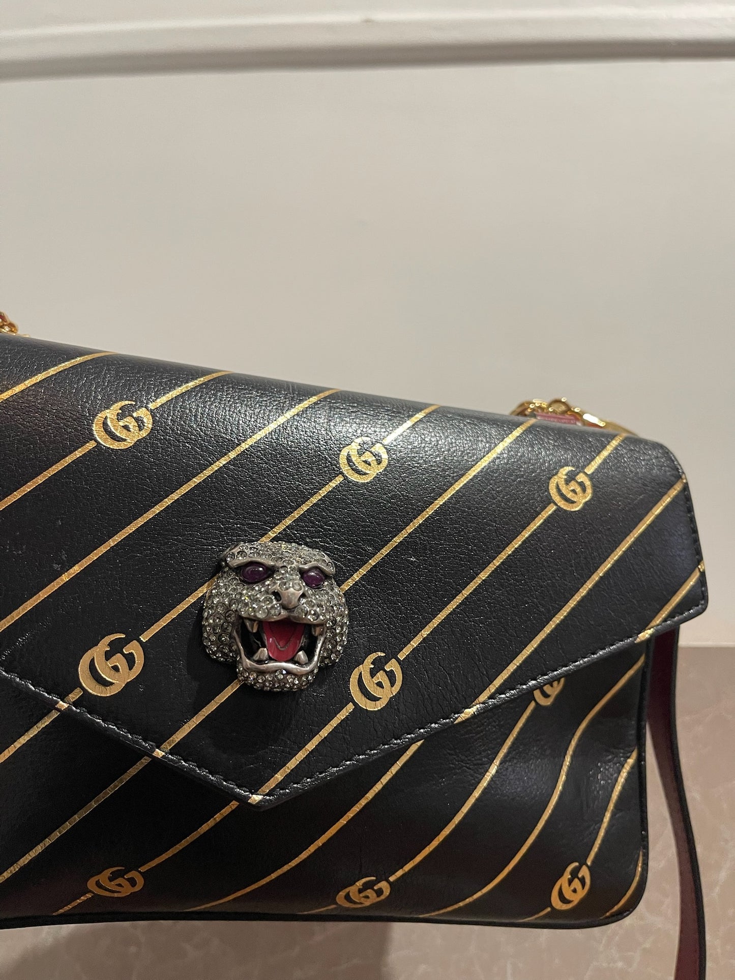 Sac Gucci Thiara rouge et noir