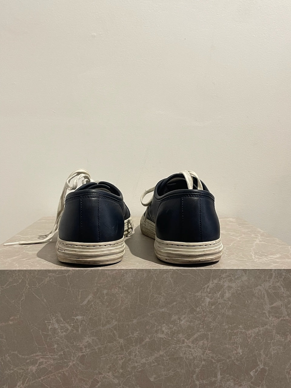 Baskets Gucci bleu marine T.43,5