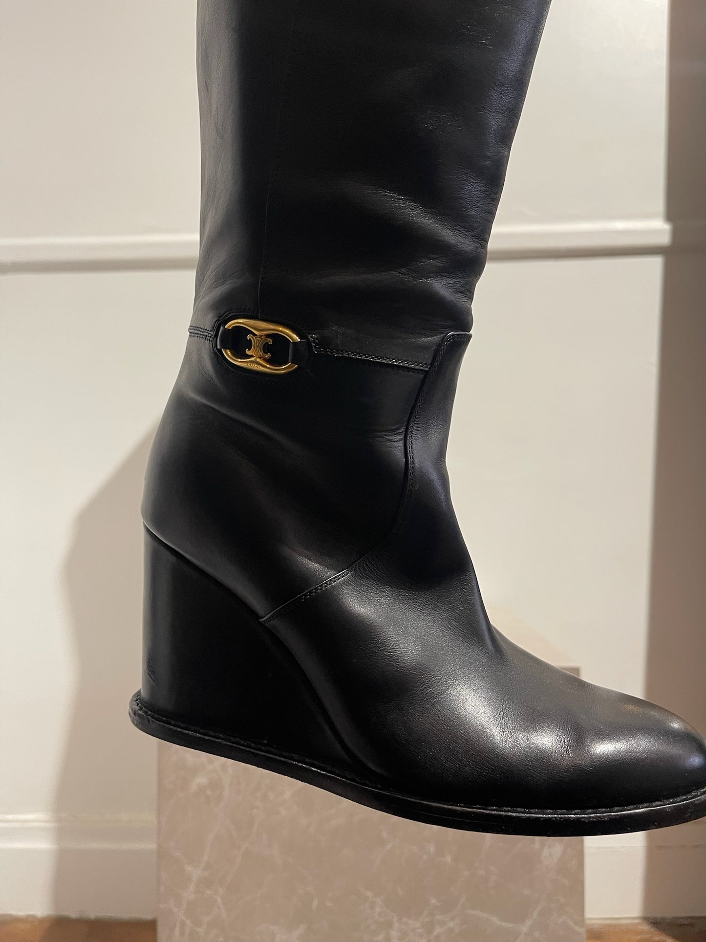 Bottes Celine noires T.37