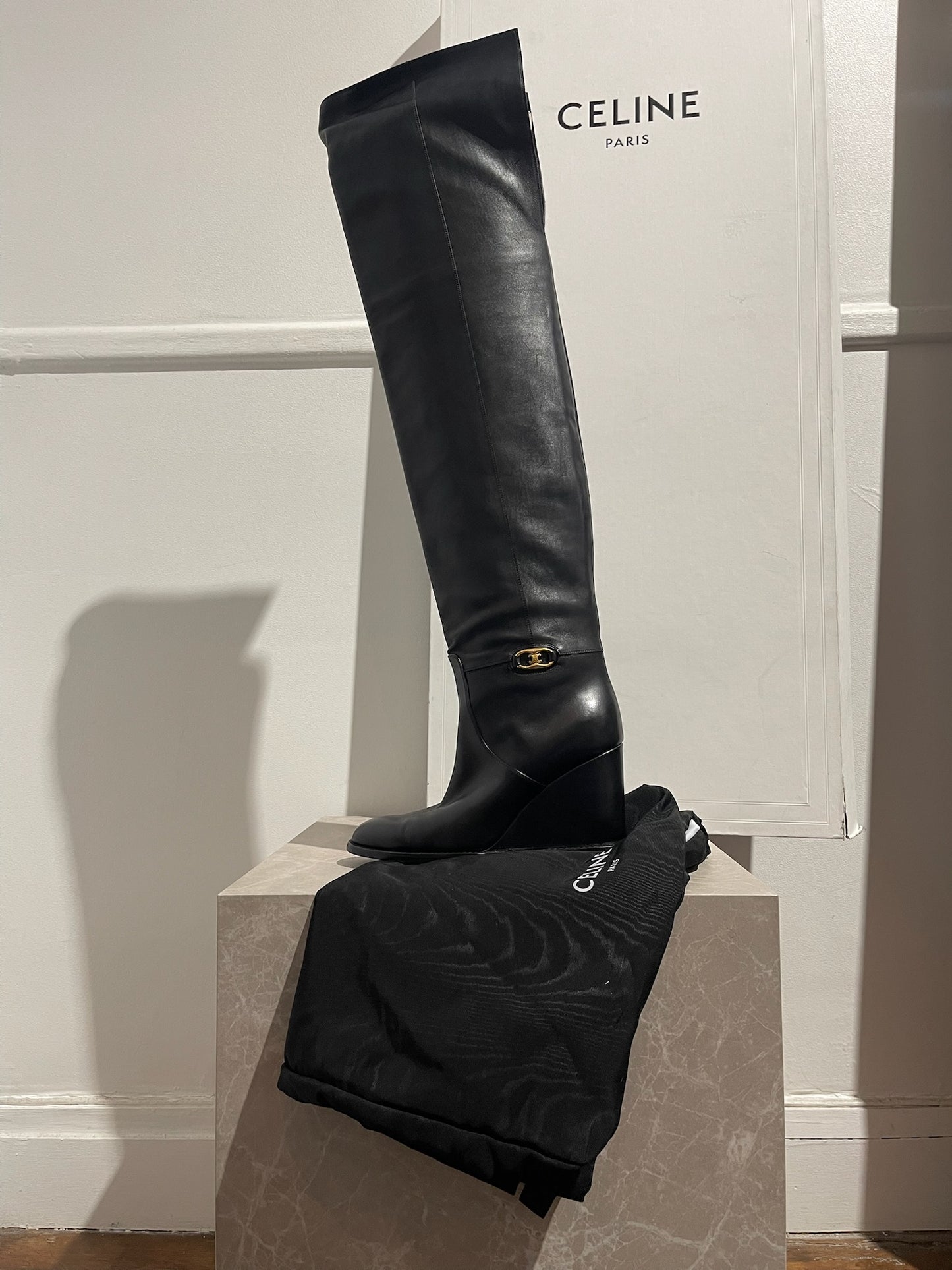 Bottes Celine noires T.37