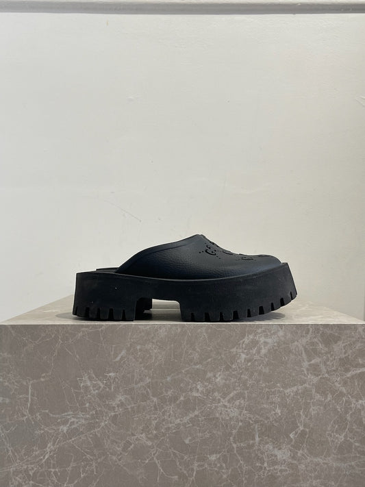 Mules Gucci noirs T.36
