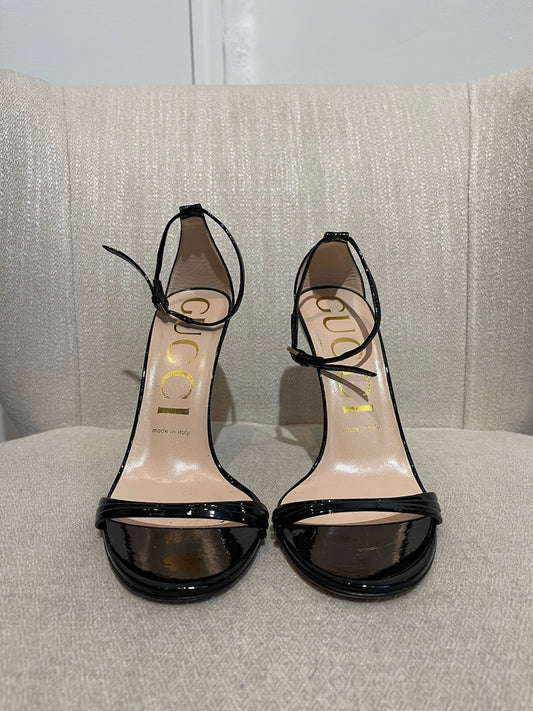 Sandales Gucci noires T.38