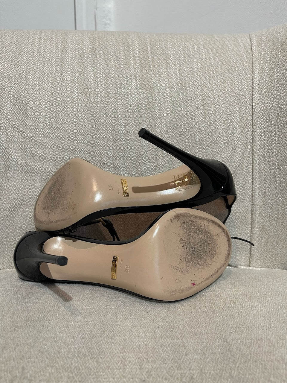 Sandales Gucci noires T.38