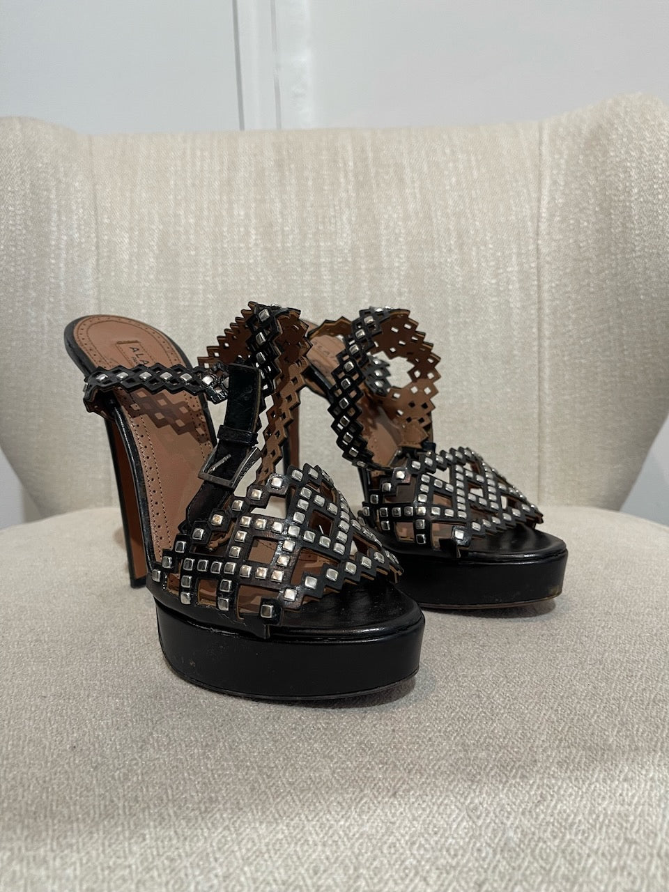 Sandales Alaia Bombe noires T.37