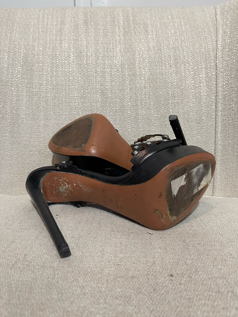 Sandales Alaia Bombe noires T.37
