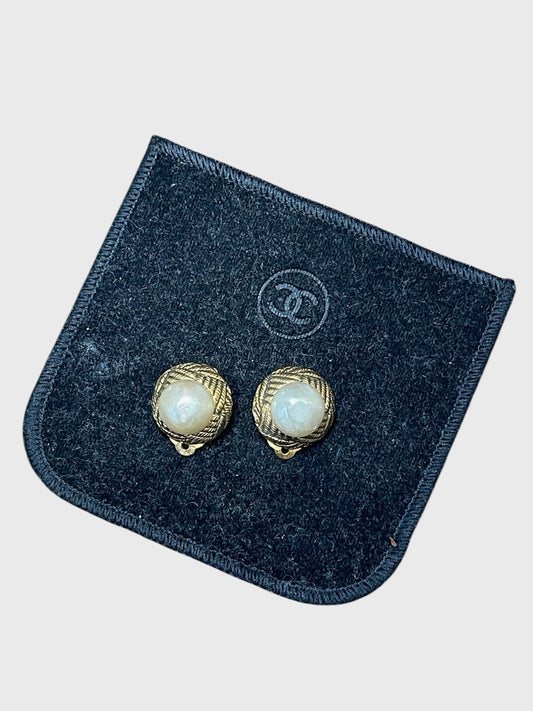 Boucles d'oreilles Chanel vintage