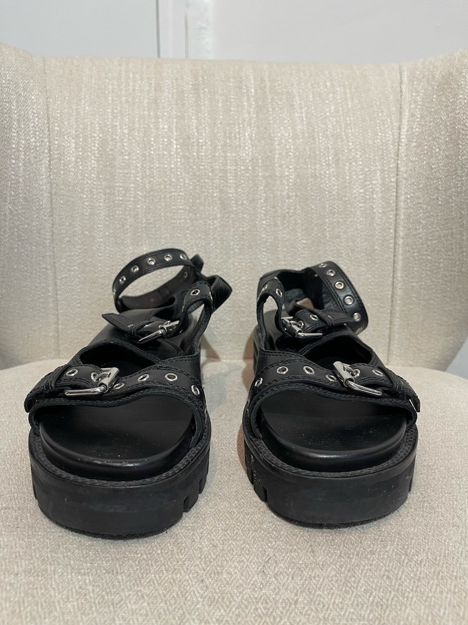 Sandales Alaia noires T.38