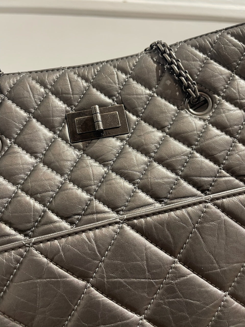 Sac cabas Chanel argent 2.55