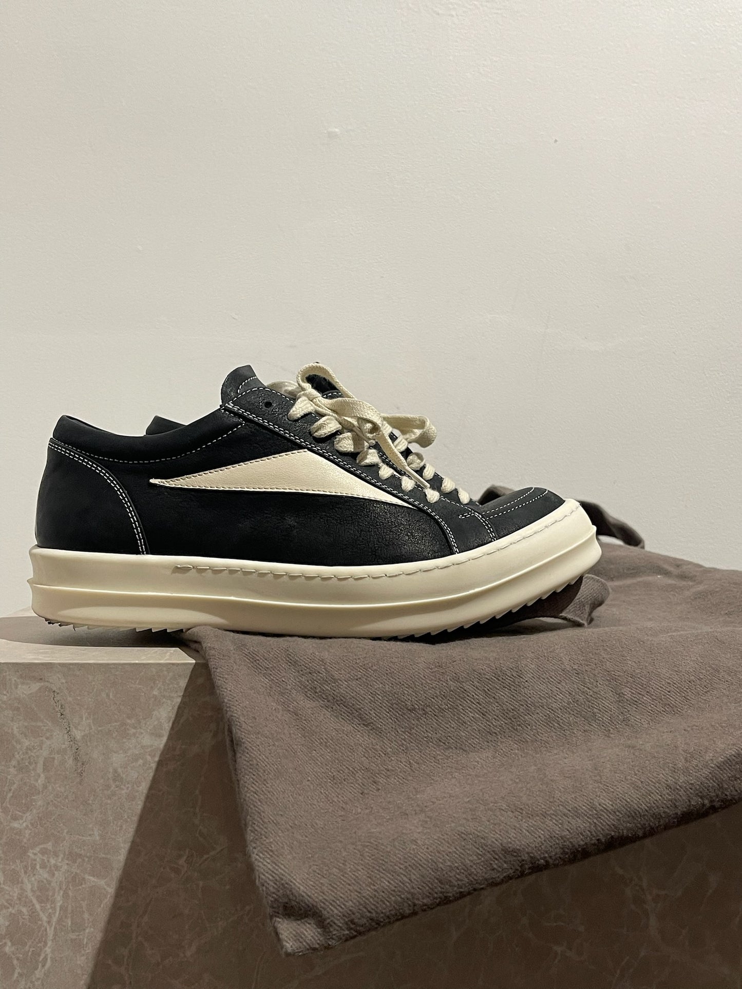 Baskets Rick Owens noir T.40