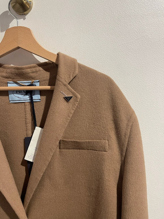 Manteau Prada camel T. 40 NEUF