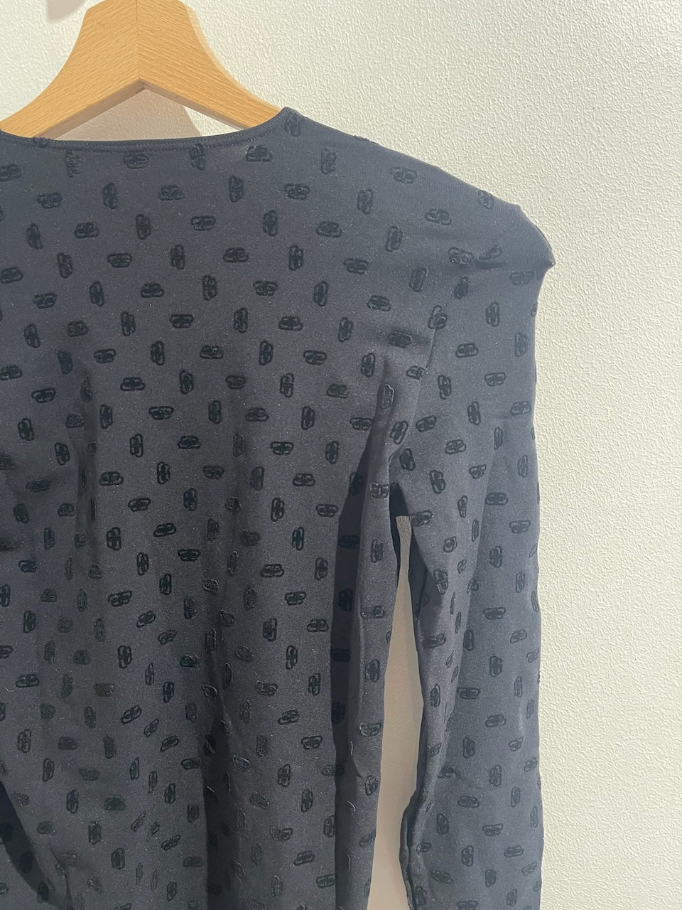 Top Balenciaga noir T.M