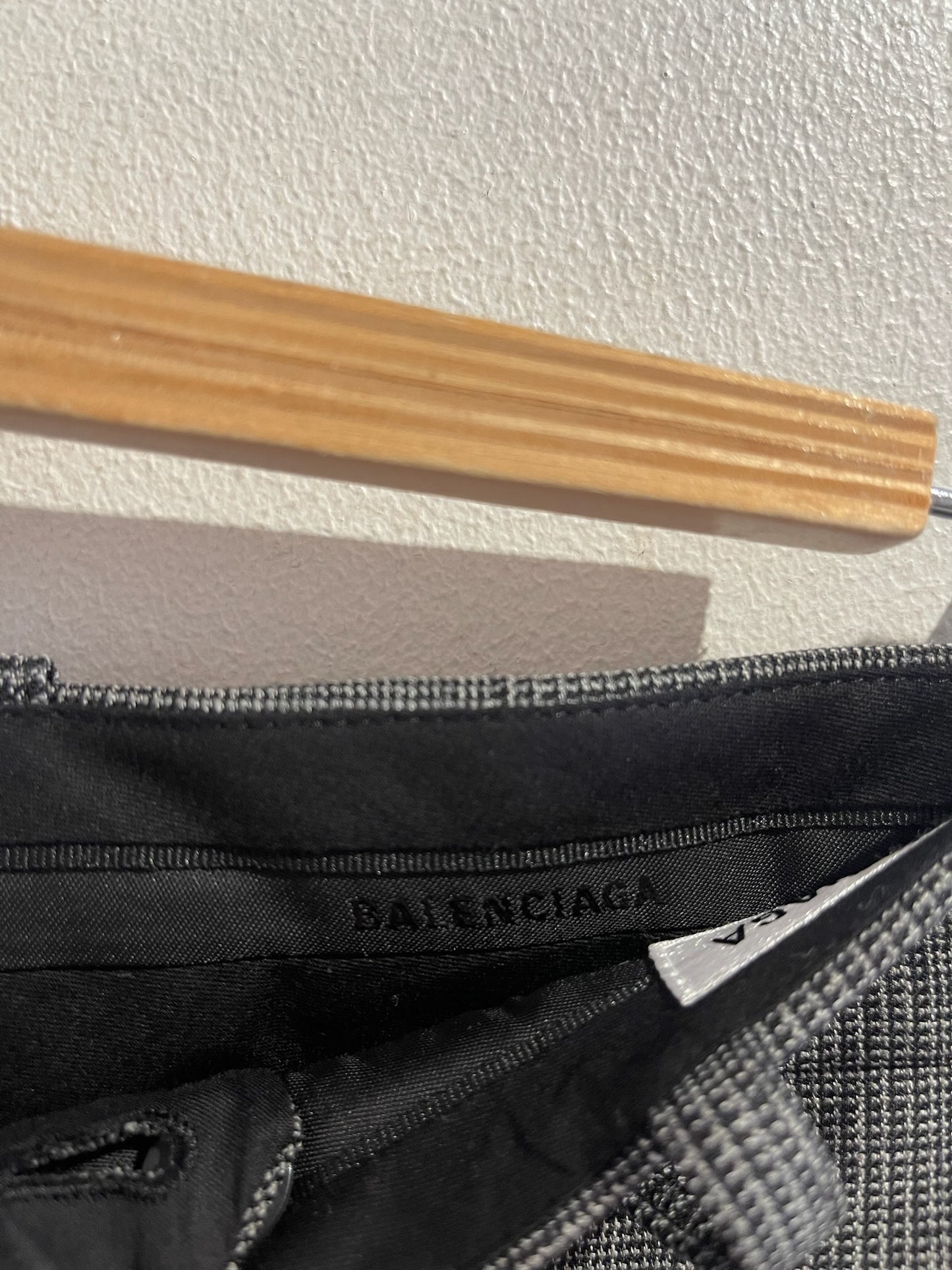 Pantalon Balenciaga gris T.42