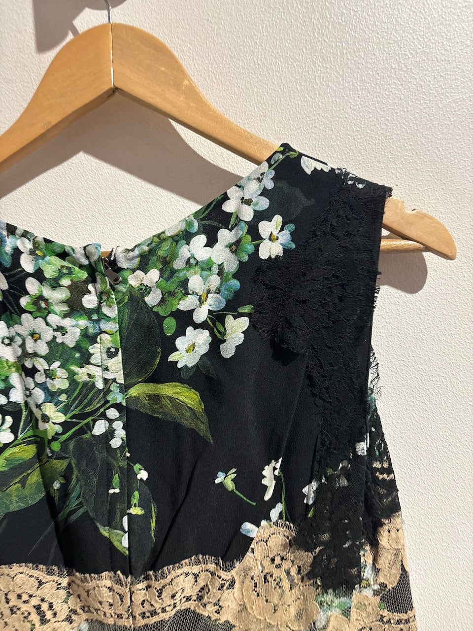 Top Dolce & Gabbana noir T.40
