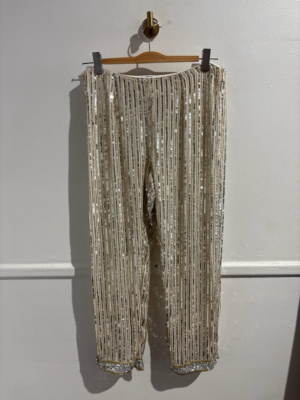 Pantalon Ganni à sequins T.38