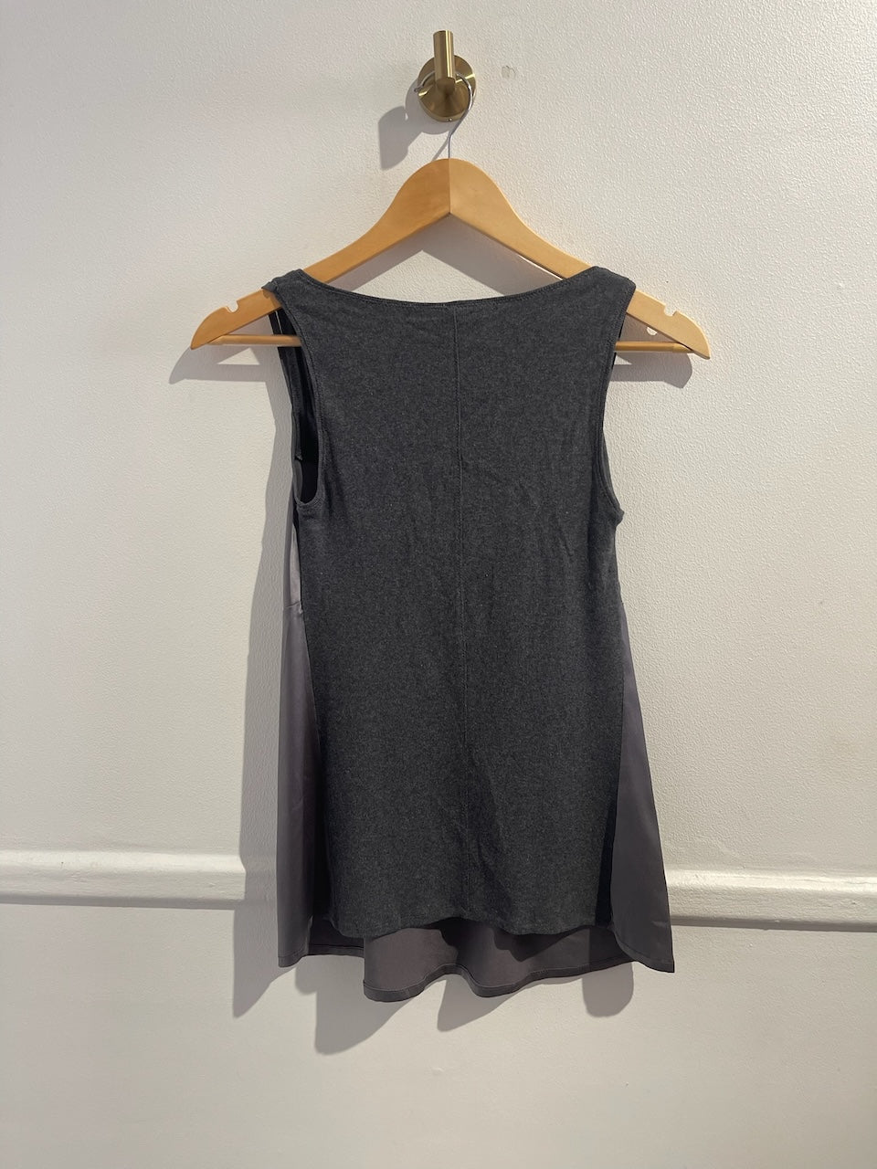 Top Brunello Cucinelli gris T.M