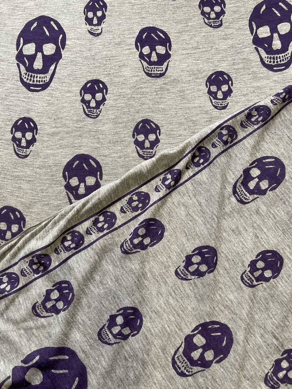 Foulard Alexander McQueen Gris