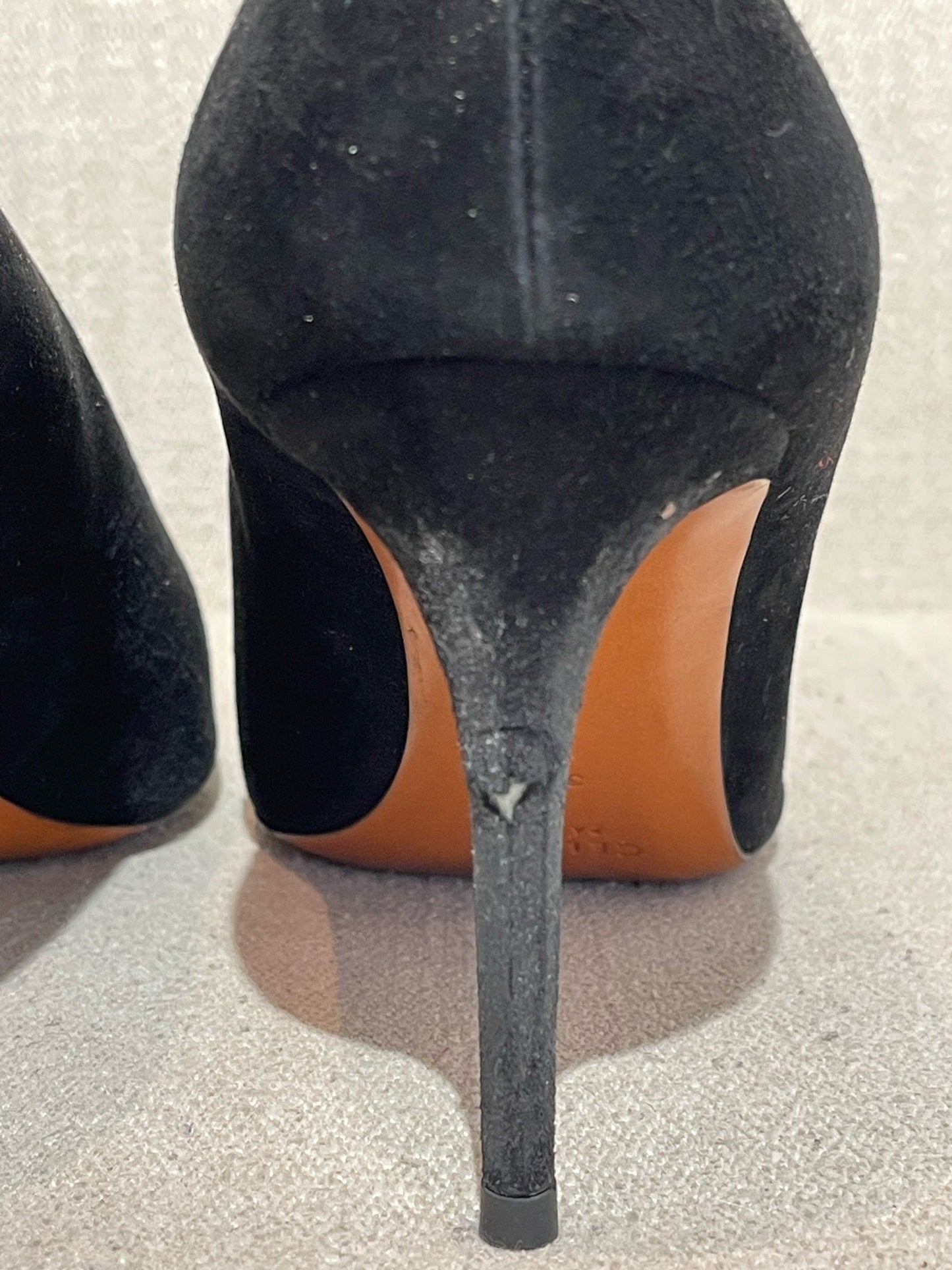 Escarpins Celine noirs T.39