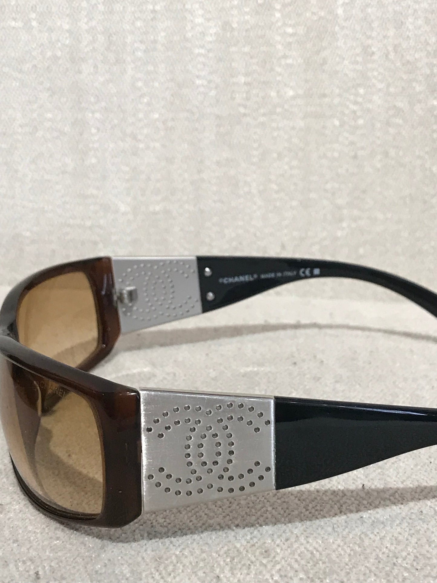 Lunettes de soleil Chanel