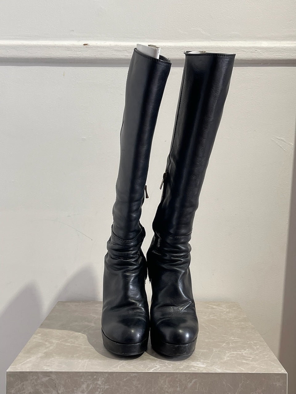 Bottes Yves Saint Laurent noires T.38