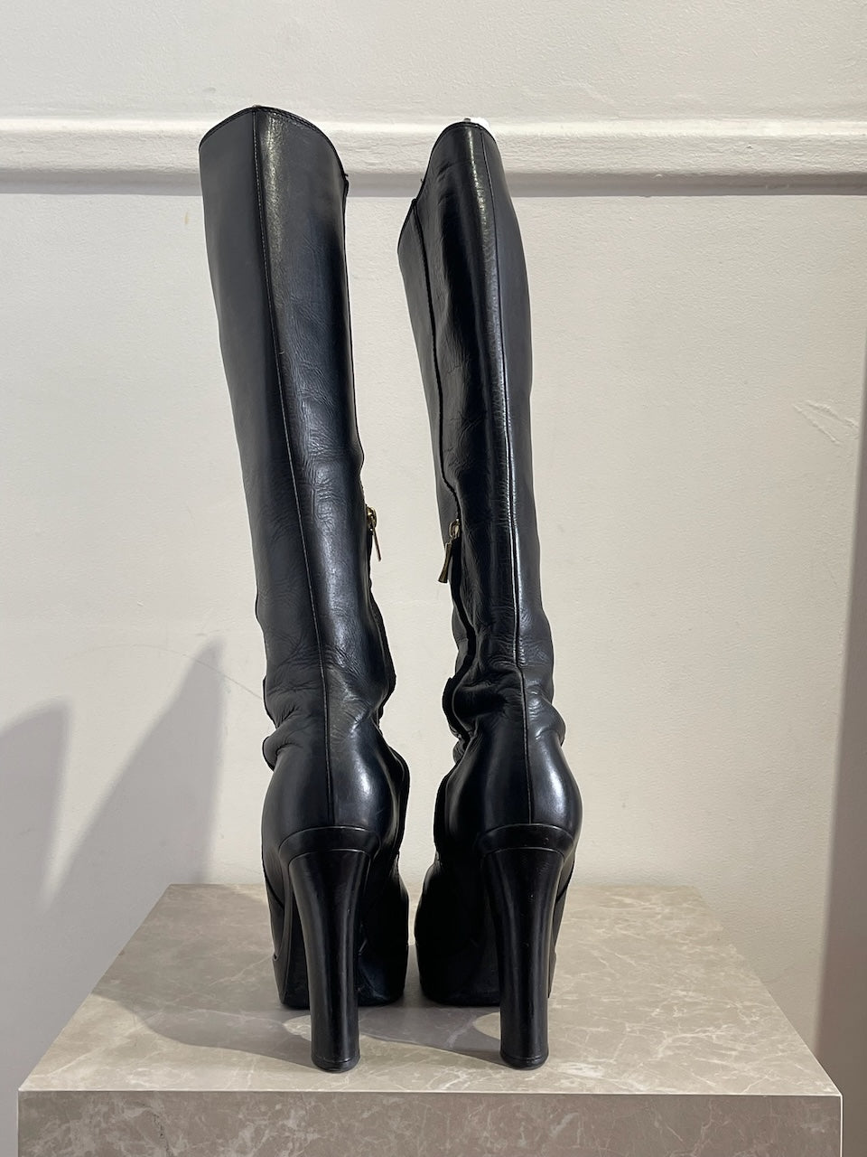 Bottes Yves Saint Laurent noires T.38